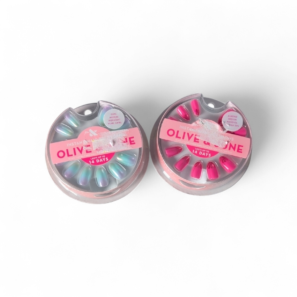 Olive & June Instant Mani Press-On Nails Magenta & Iridescent Pearl